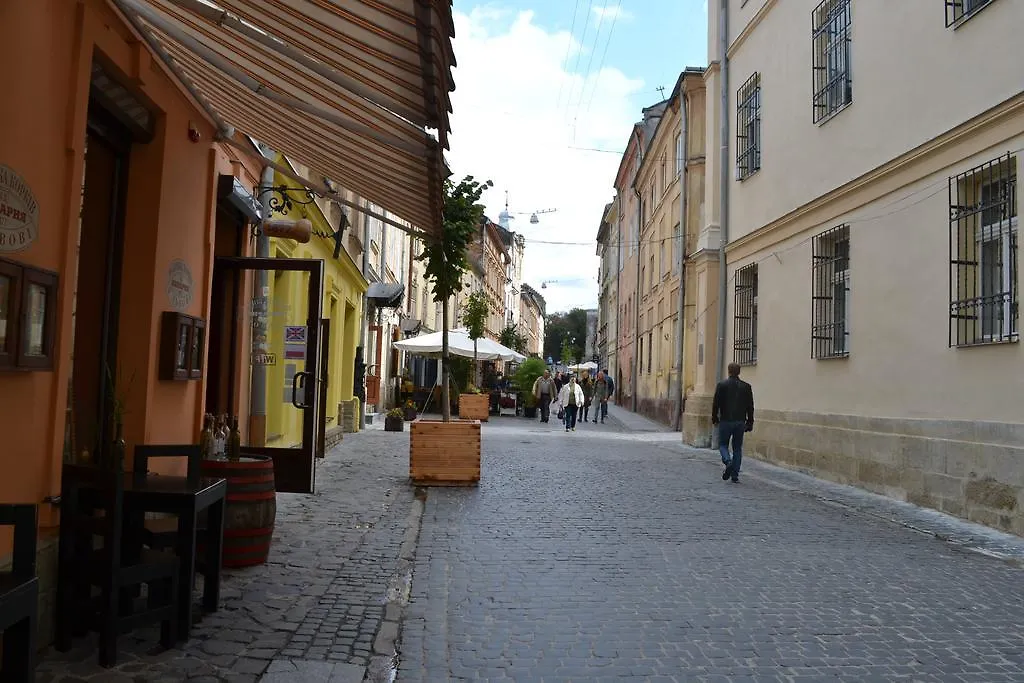 Bright Apartment In The Very Centre Lviv