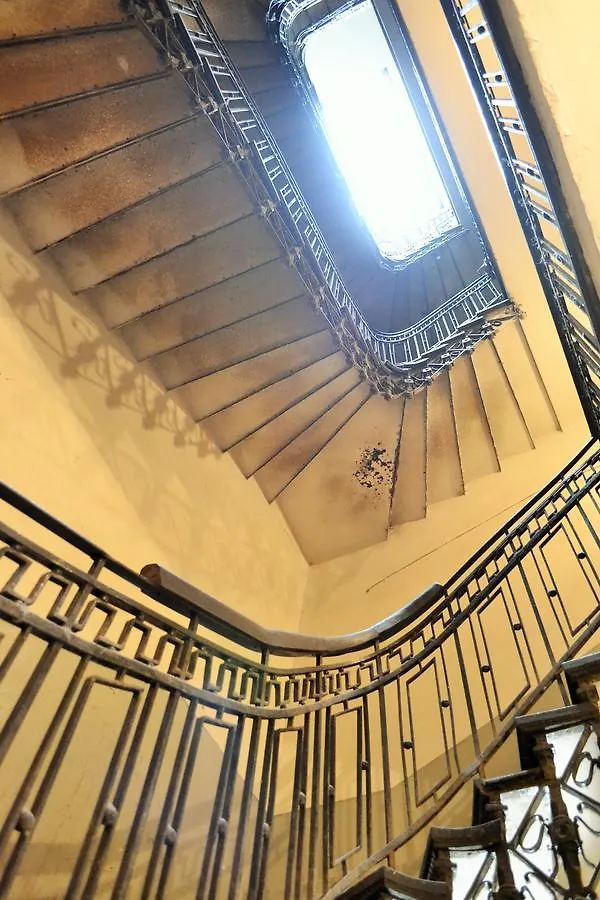 Bright Apartment In The Very Centre Lviv